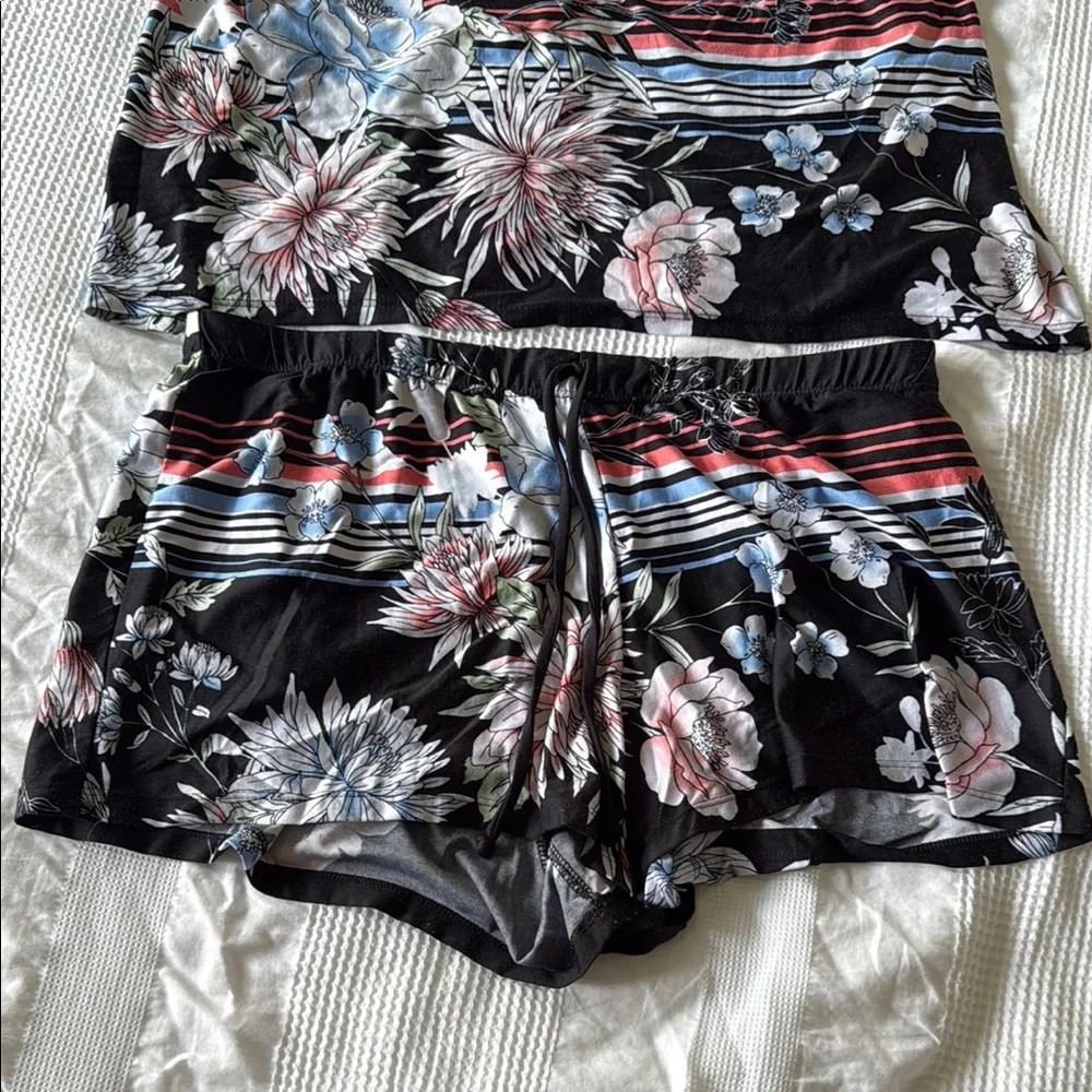 Linea Donatella Black and Pink Floral Pajama Set